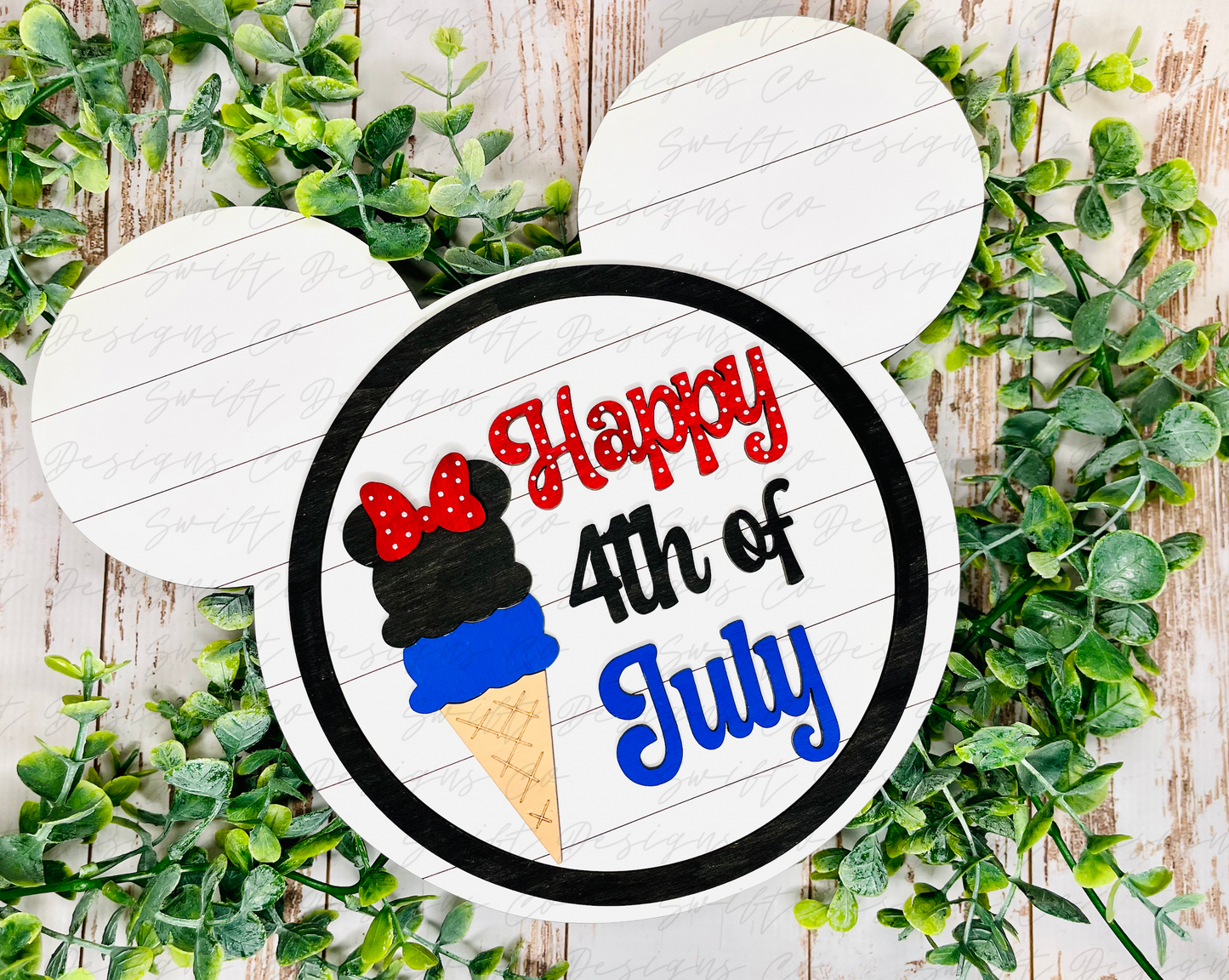 MM 4th of July Shelf Sitter